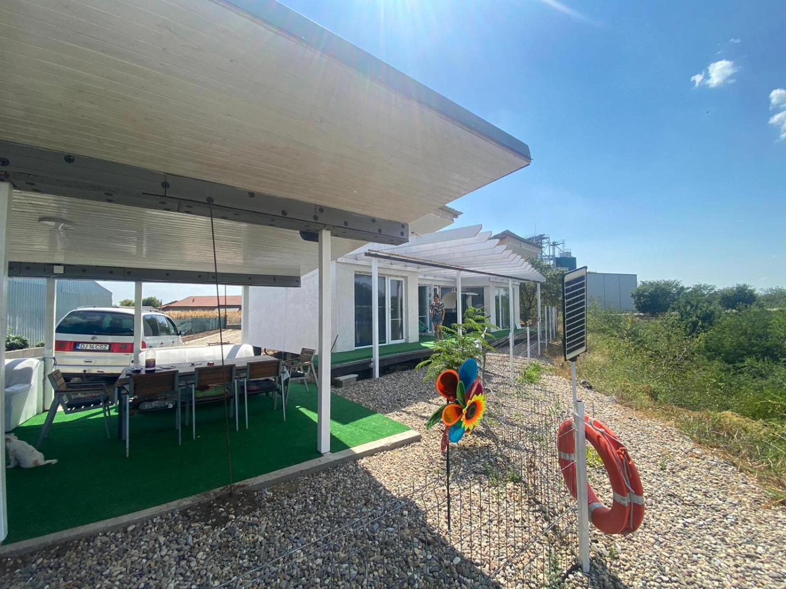 Cabana De La Dunare Villa Basarabi Exteriör bild